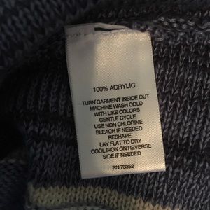 Hannah Sweaters - Hannah Sweater Hannah Sweaters - Hannah Sweater